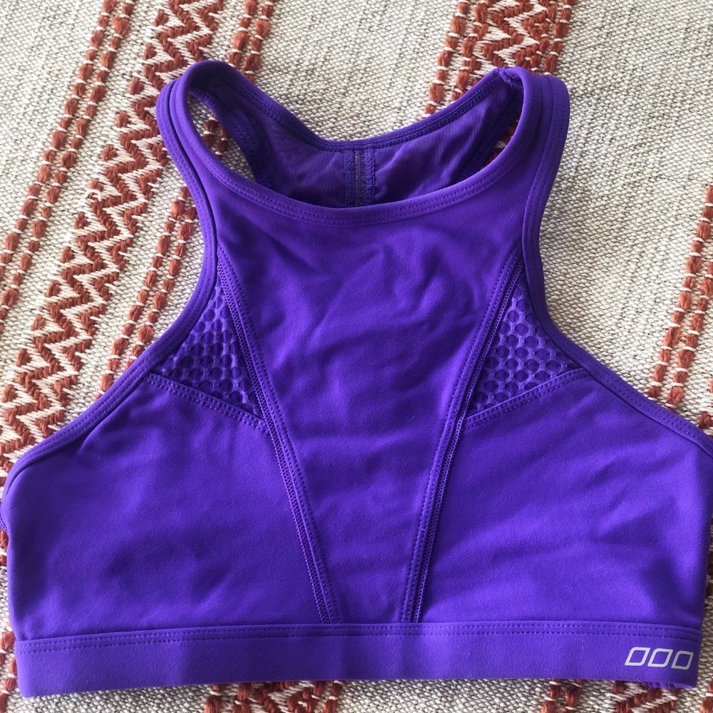LORNA JANE SPORTS BRA SIZE S
